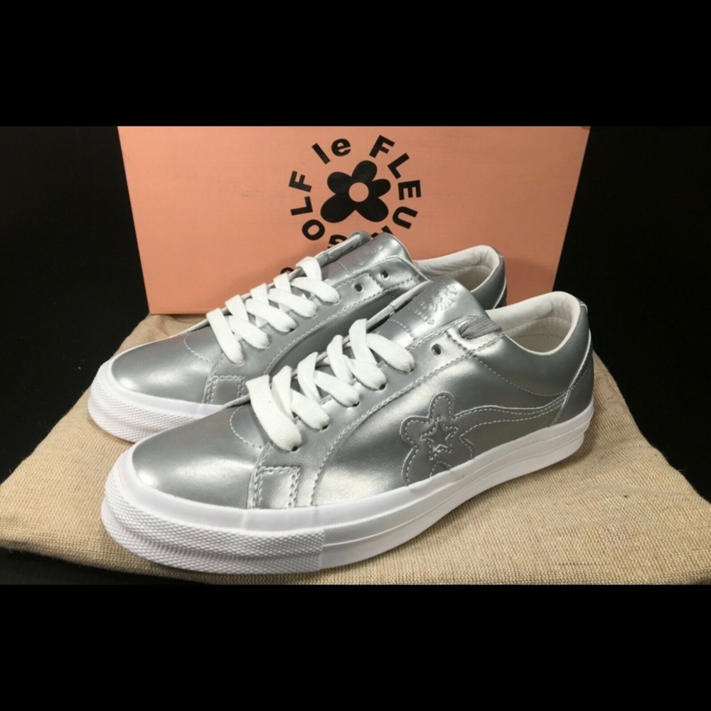 SOLD Silver Golf Le Fleur Converse Size 4